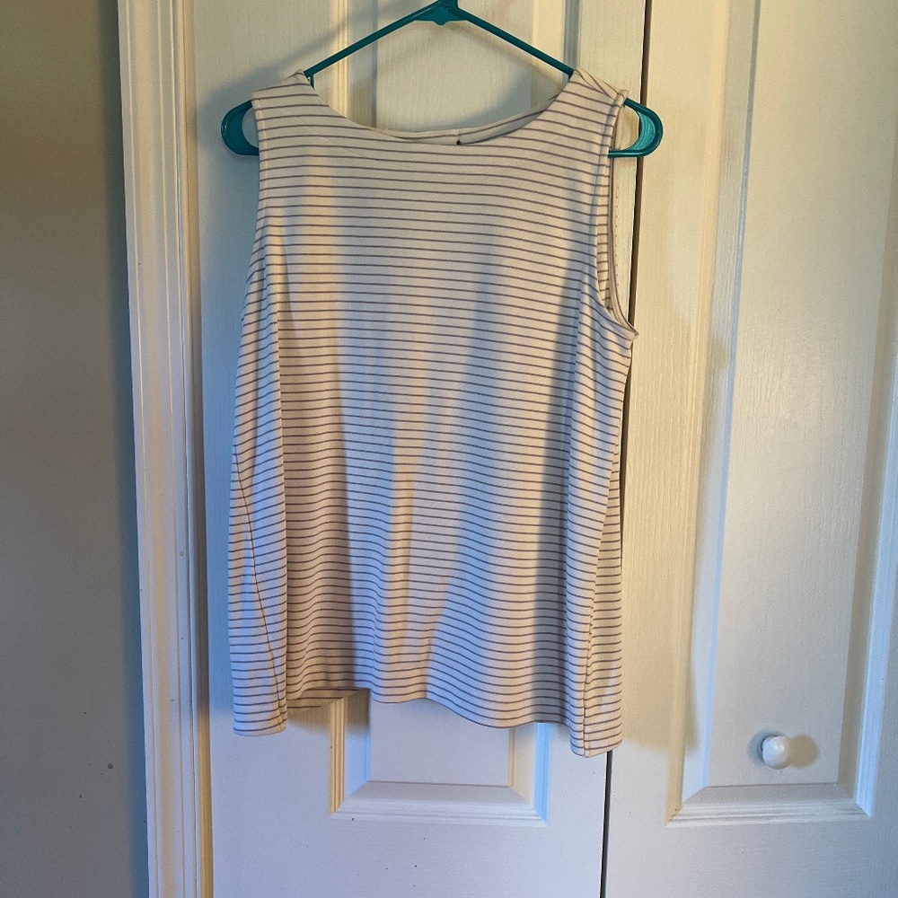 Striped LOFT top with button accents